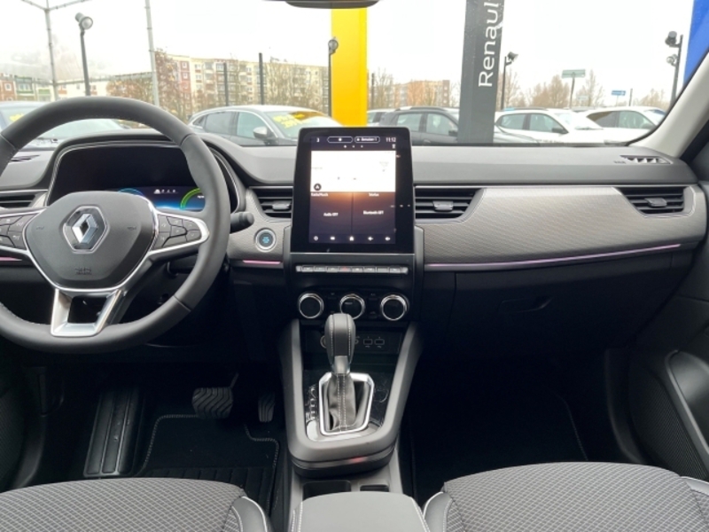 Fahrzeugabbildung Arkana TECHNO E-TECH Hybrid 145 Bild 14 von 15