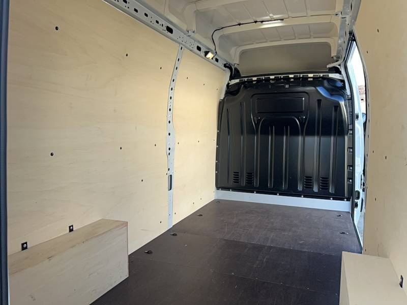 Renault Master III