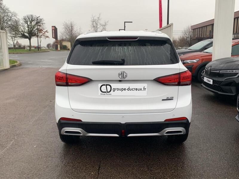 MG ZS
