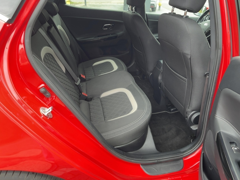 Fahrzeugabbildung Ceed 1.0 T-GDI GT-Line Bild 12 von 15