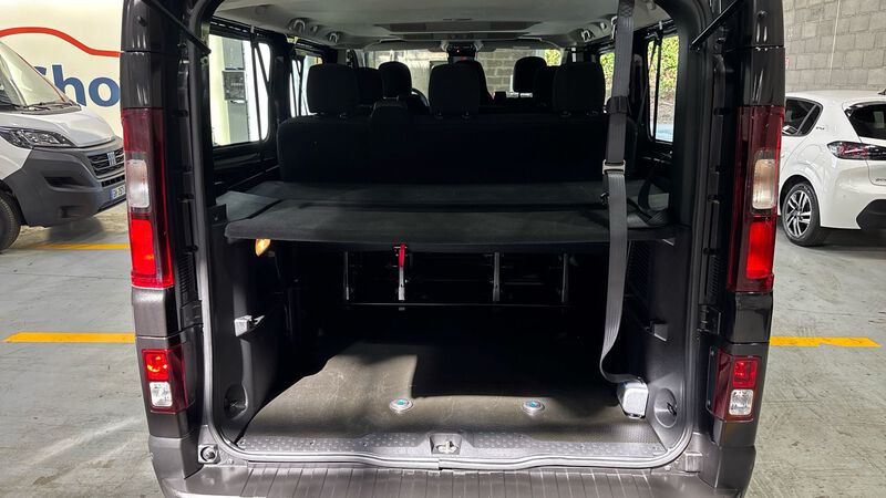 Renault Trafic Combi