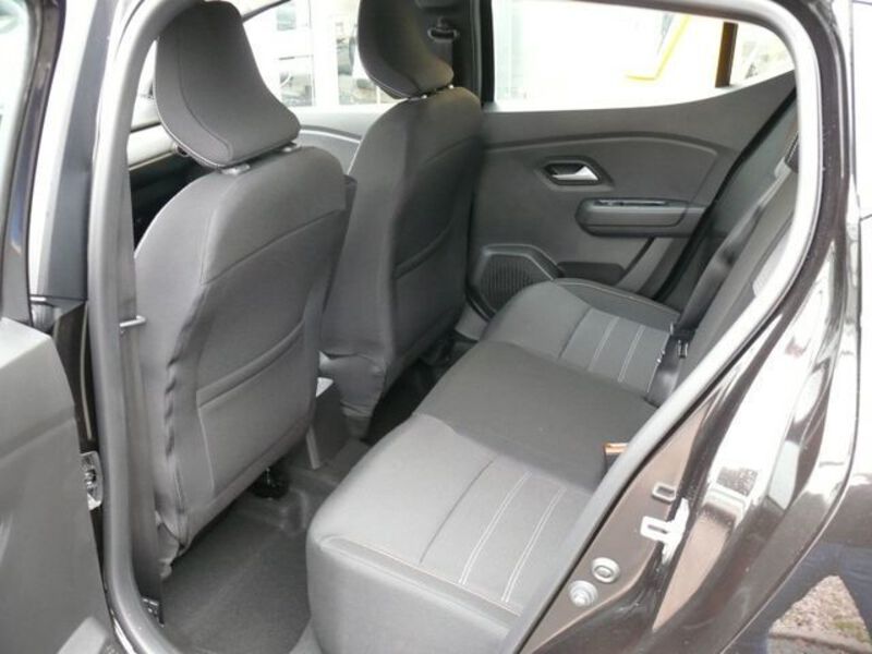 Fahrzeugabbildung Sandero Sandero Stepway Expression TCe 90 auto Bild 19 von 20