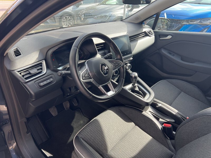 Fahrzeugabbildung Clio V 1.0 TCe 90 Intens Bild 7 von 15