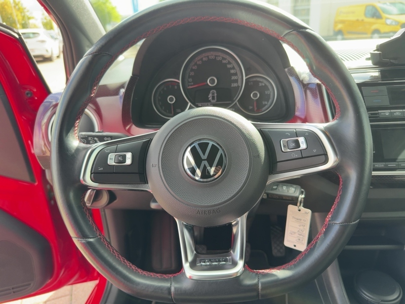 Fahrzeugabbildung up! GTI Fahrassistenz Paket Bild 10 von 21