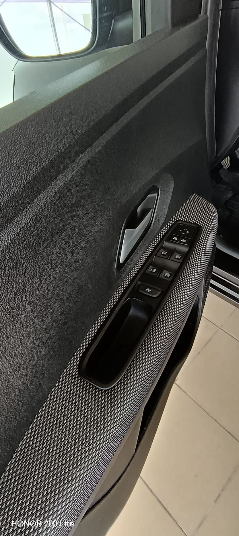 DACIA Logan 2024 — imagine 10