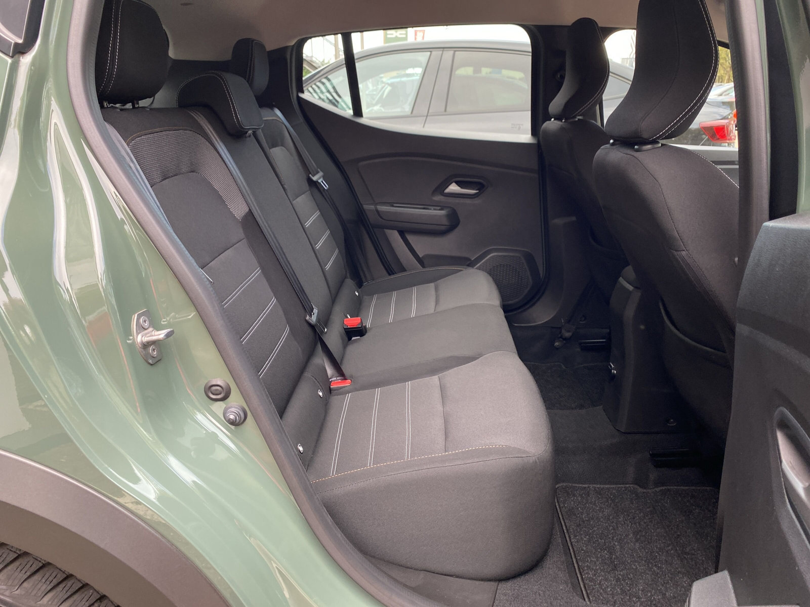 Dacia Sandero – Bild 12