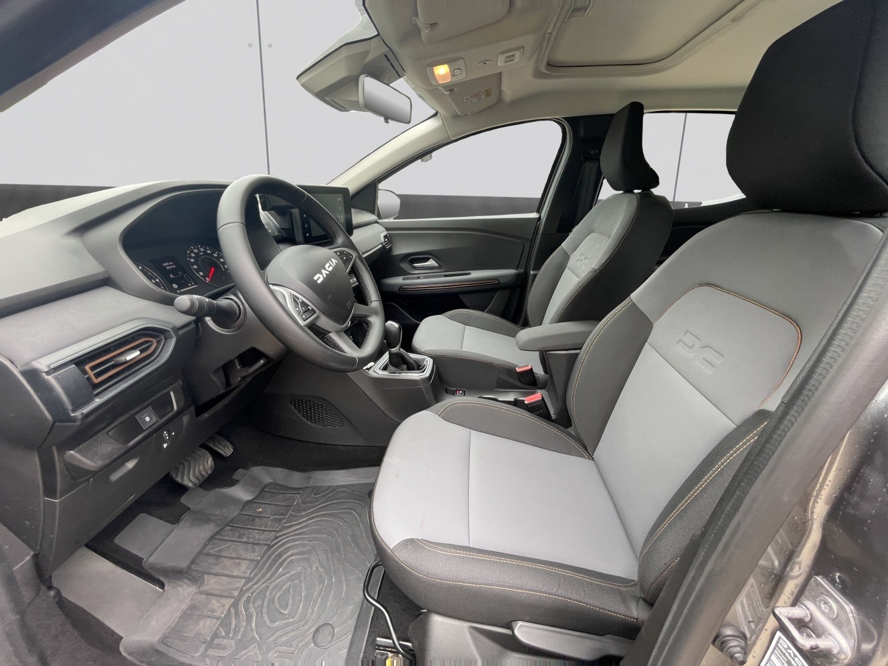 Dacia Sandero – Bild 12