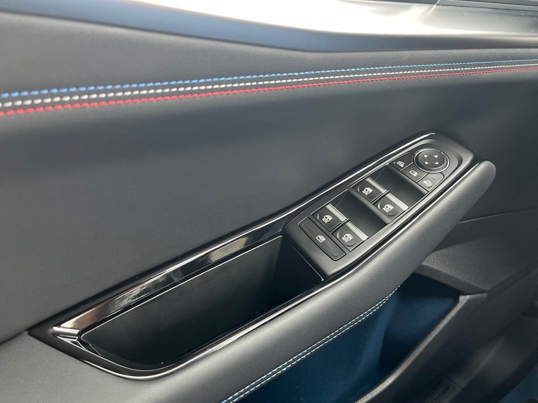 Renault Rafale – Bild 14