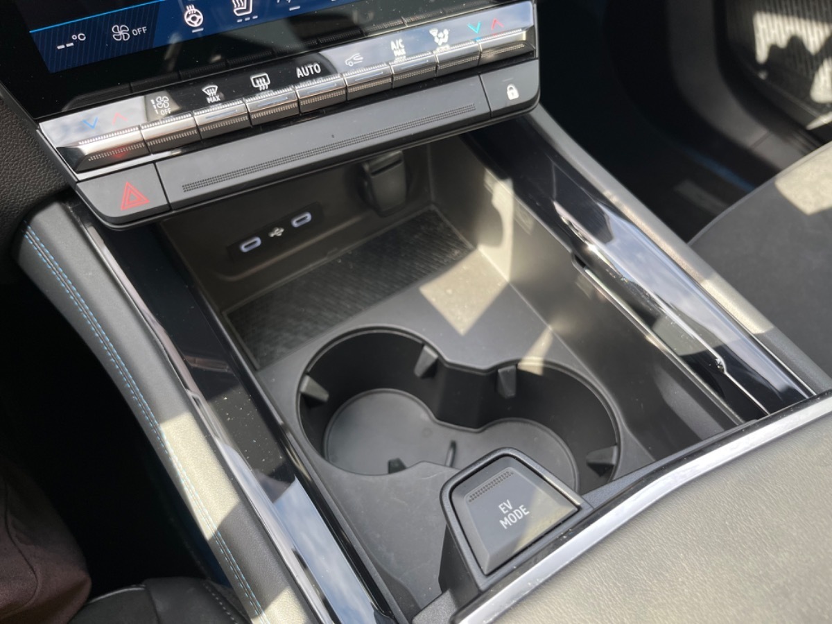 Renault Rafale – Bild 36