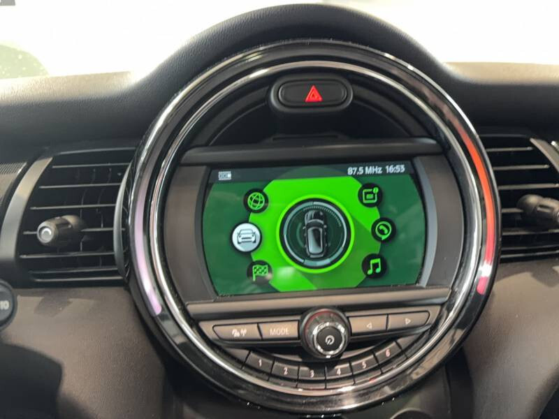 Mini F56 LCI