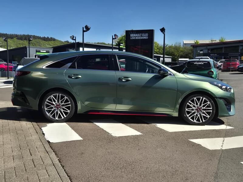 Kia ProCeed