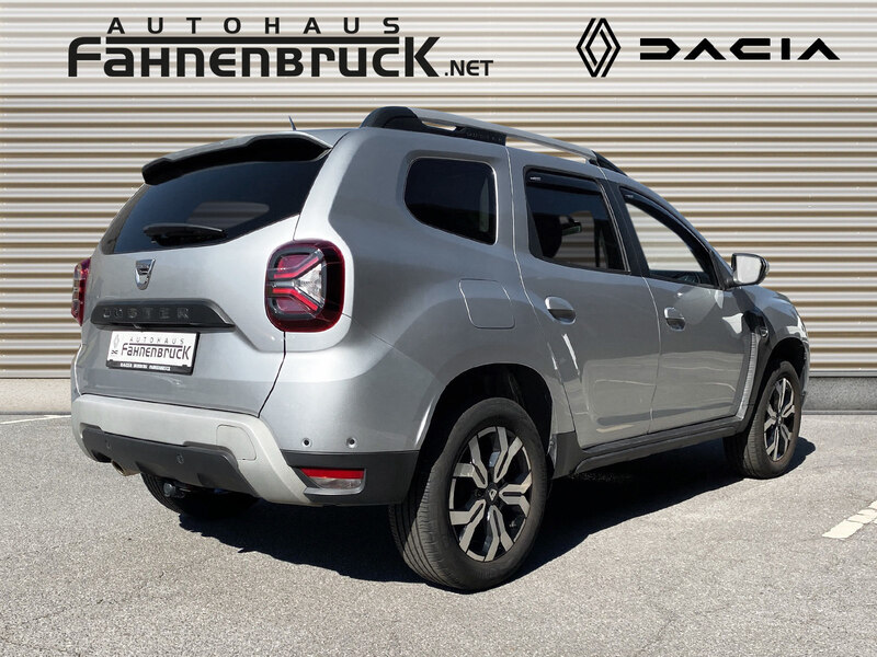 Fahrzeugabbildung Duster Navi 360° Bild 5 von 20