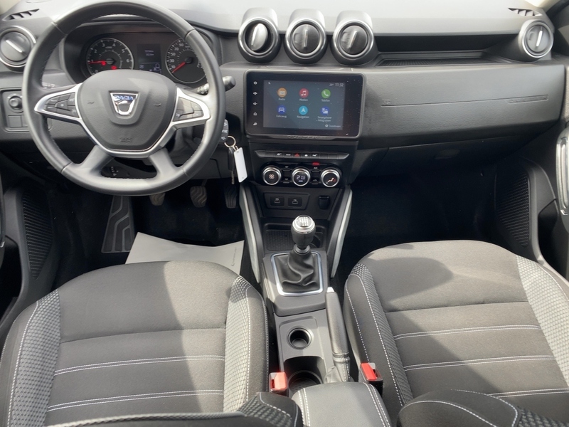 Fahrzeugabbildung Duster Prestige TCe 130 2WD Bild 9 von 19