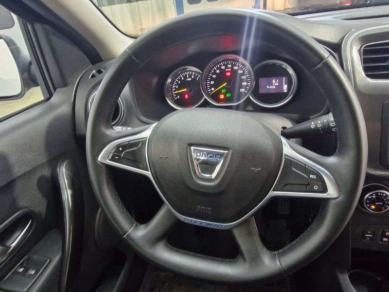 DACIA Sandero 2018 — imagine 18