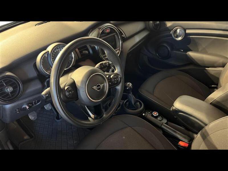 Mini