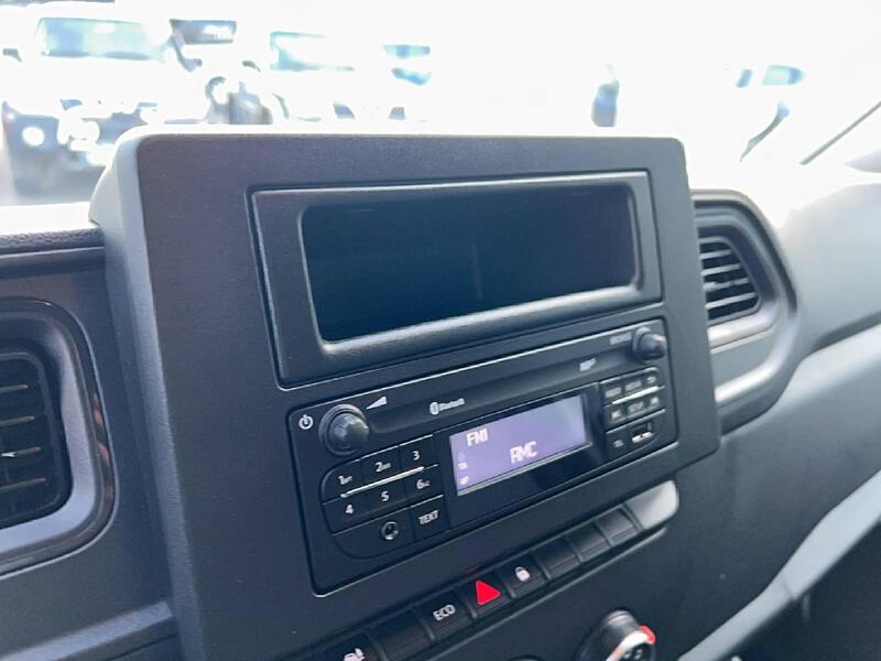 Renault Master III