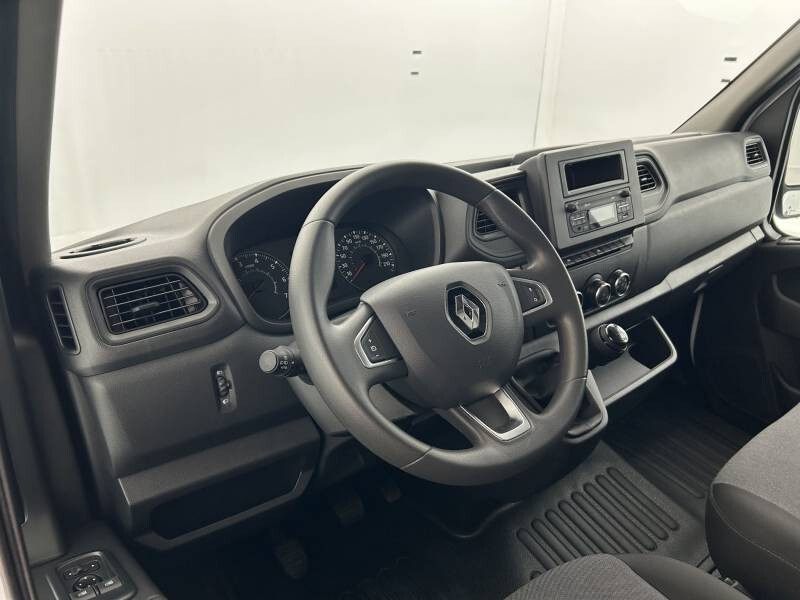 Renault Master III