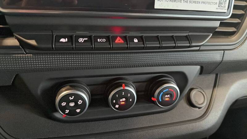 Renault Trafic Combi
