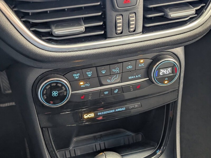 Fahrzeugabbildung Puma 1.0 EcoBoost MHEV Titanium X Massage B&O Bild 20 von 49