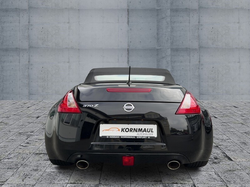 Fahrzeugabbildung 370Z BOSE/AUTOMATIK Bild 3 von 15