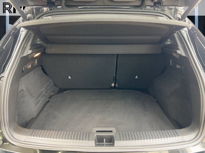 Fahrzeugabbildung Austral 1.3 TCE 160 Techno Esprit Bild 16 von 18