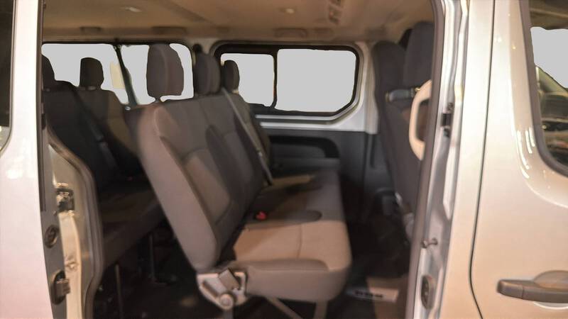 Renault Trafic Combi