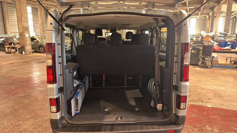 Renault Trafic Combi