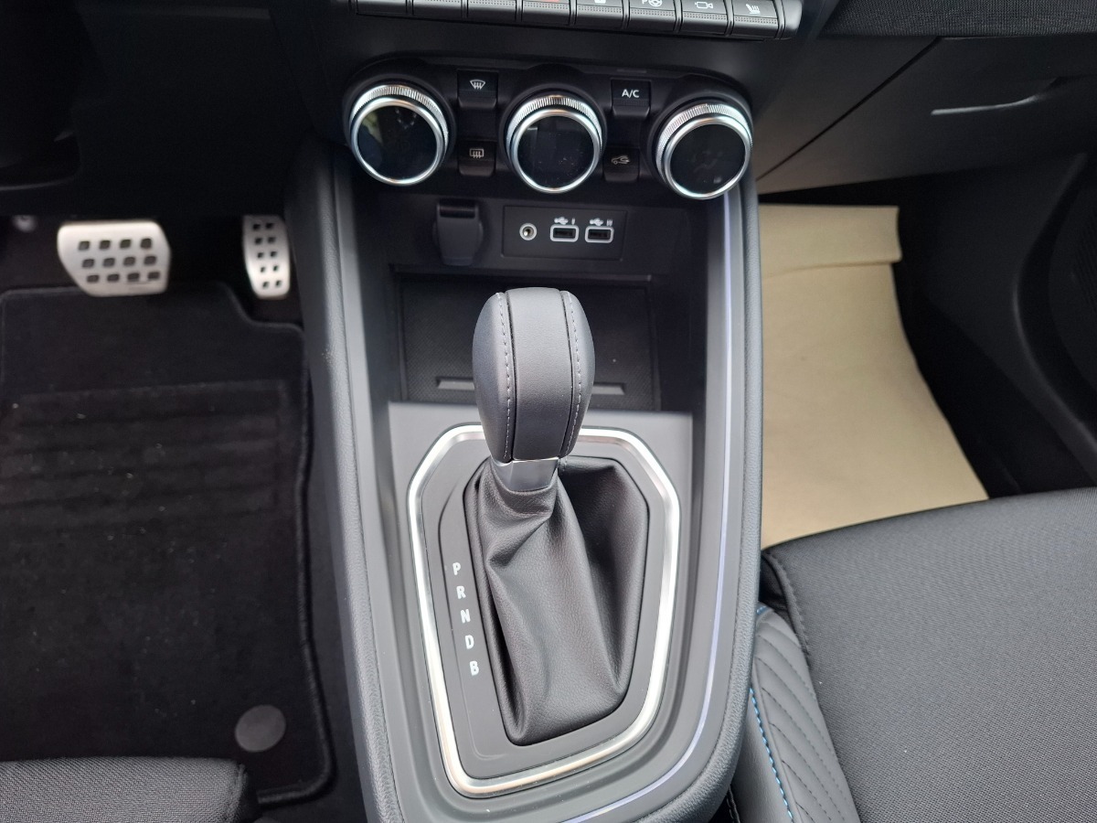 Renault Clio – Bild 10