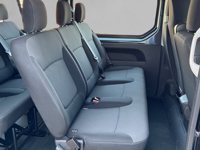Renault Trafic Combi