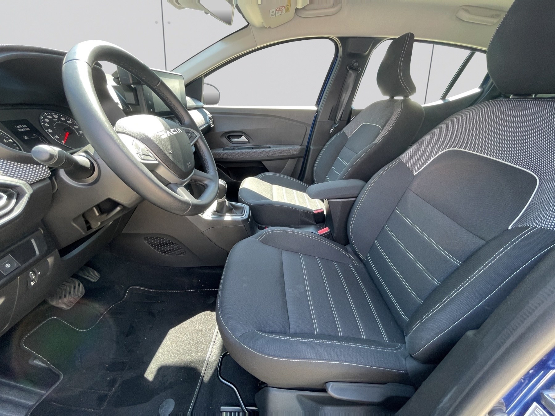 Dacia Sandero – Bild 12