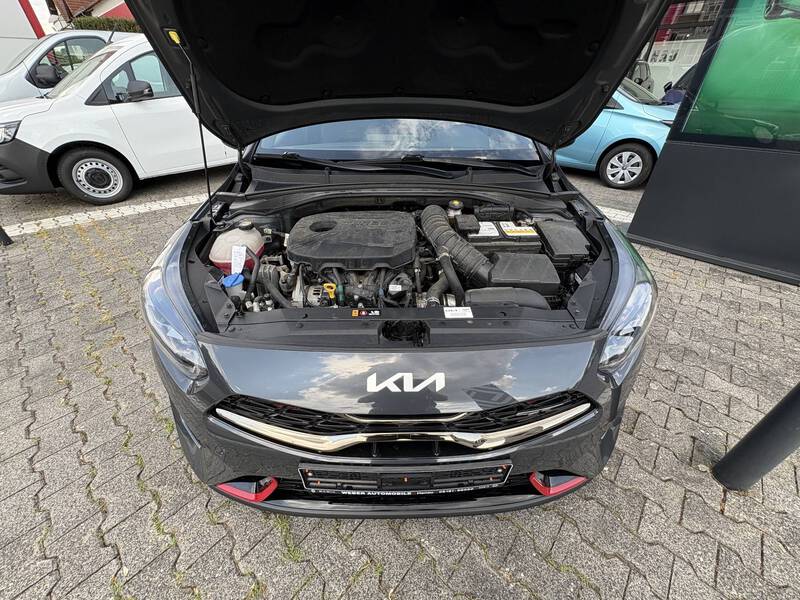 Kia ProCeed