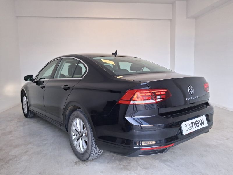 VOLKSWAGEN Passat 2021 — imagine 9
