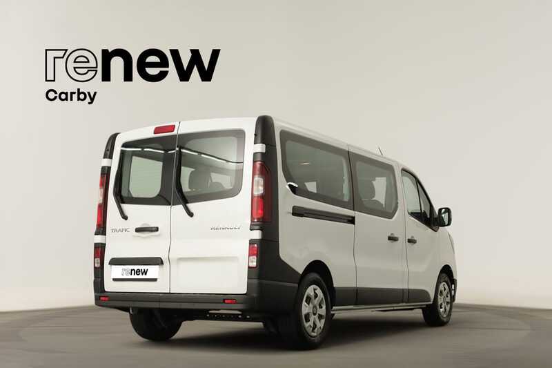 RENAULT Trafic Trafic 2.0 Blue dCi L2 Grand Equilibre — photo 3