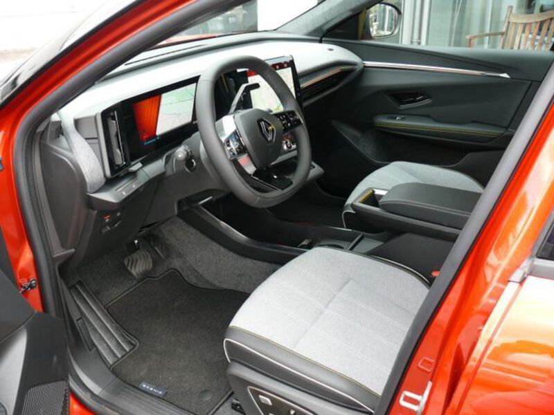 Fahrzeugabbildung Scenic E-TECH SCENIC E-TECH Techno 220 Long Range Bild 16 von 20