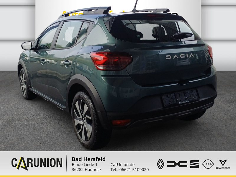 Fahrzeugabbildung Sandero RFK/Navi/Sitzh Bild 6 von 10