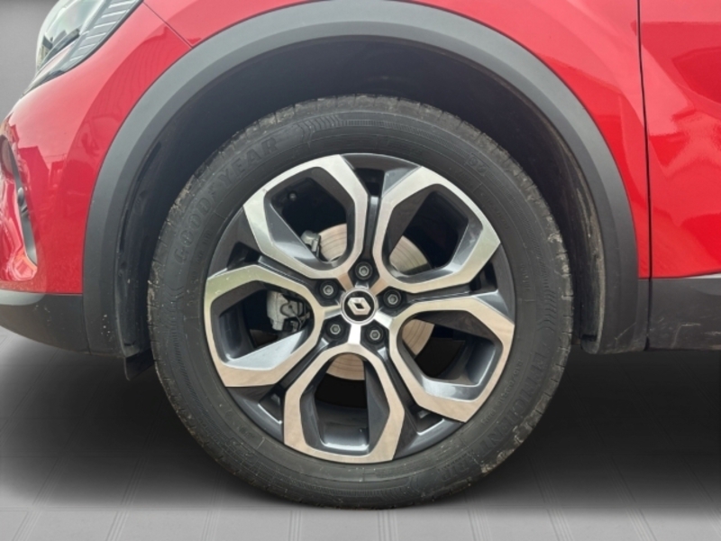 Fahrzeugabbildung Captur TECHNO TCe 90 Bild 7 von 21