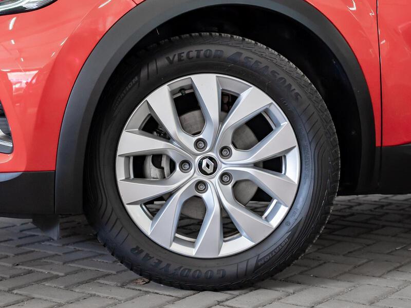 Fahrzeugabbildung Captur Kamera+Navi Bild 7 von 15