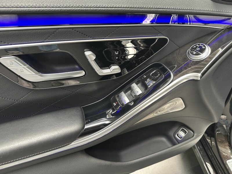 Mercedes-Benz S 400