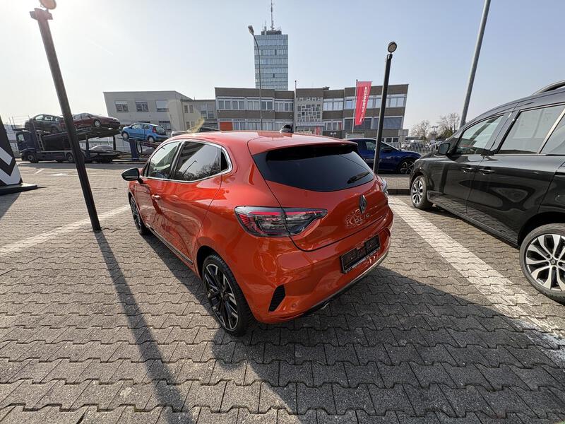 Fahrzeugabbildung Clio V 1.0 TCe 90 Techno Bild 6 von 18