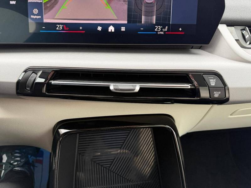BMW X1 U11