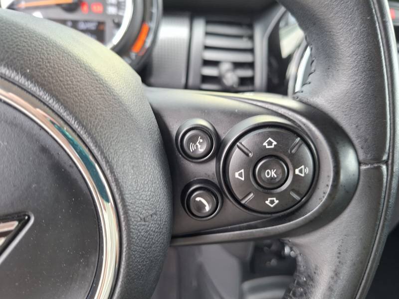 Mini F55 LCI