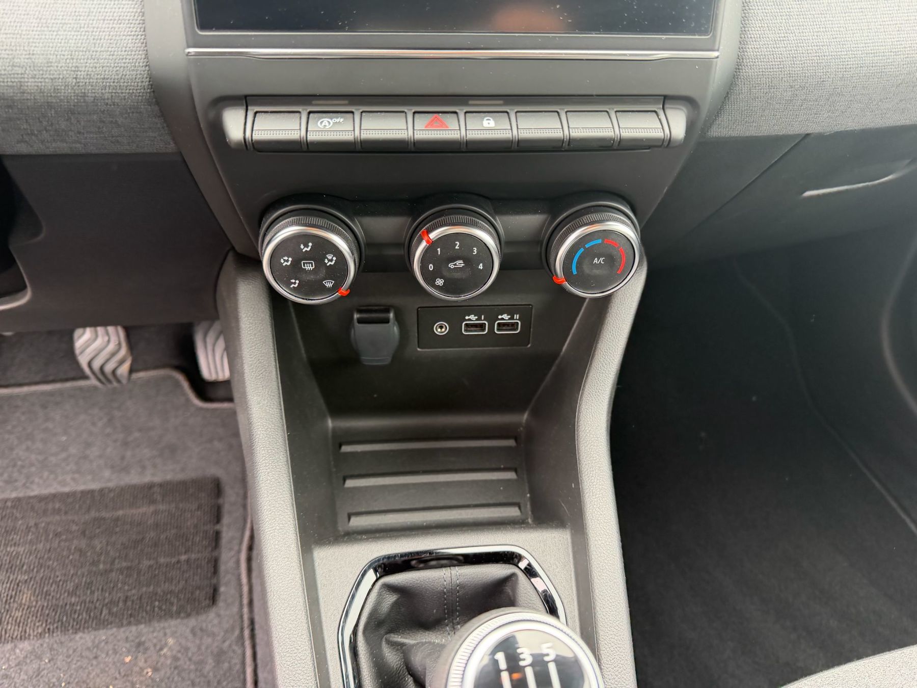 Renault Clio – Bild 14
