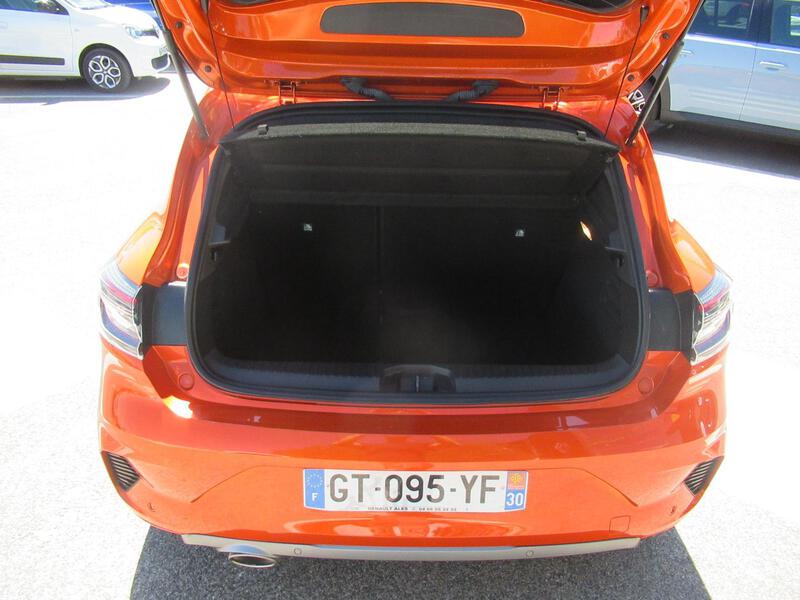 Renault Clio V