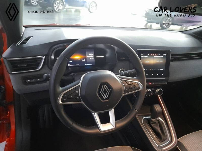 Renault Clio V