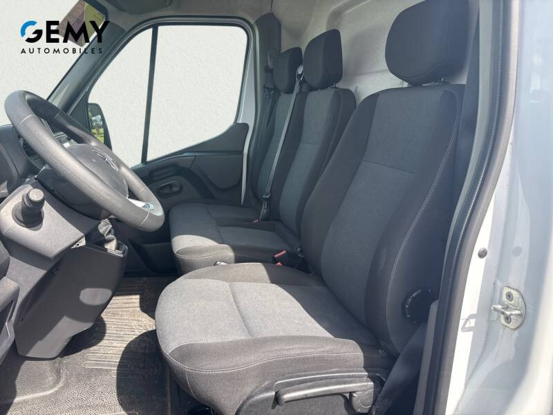 Renault Master III