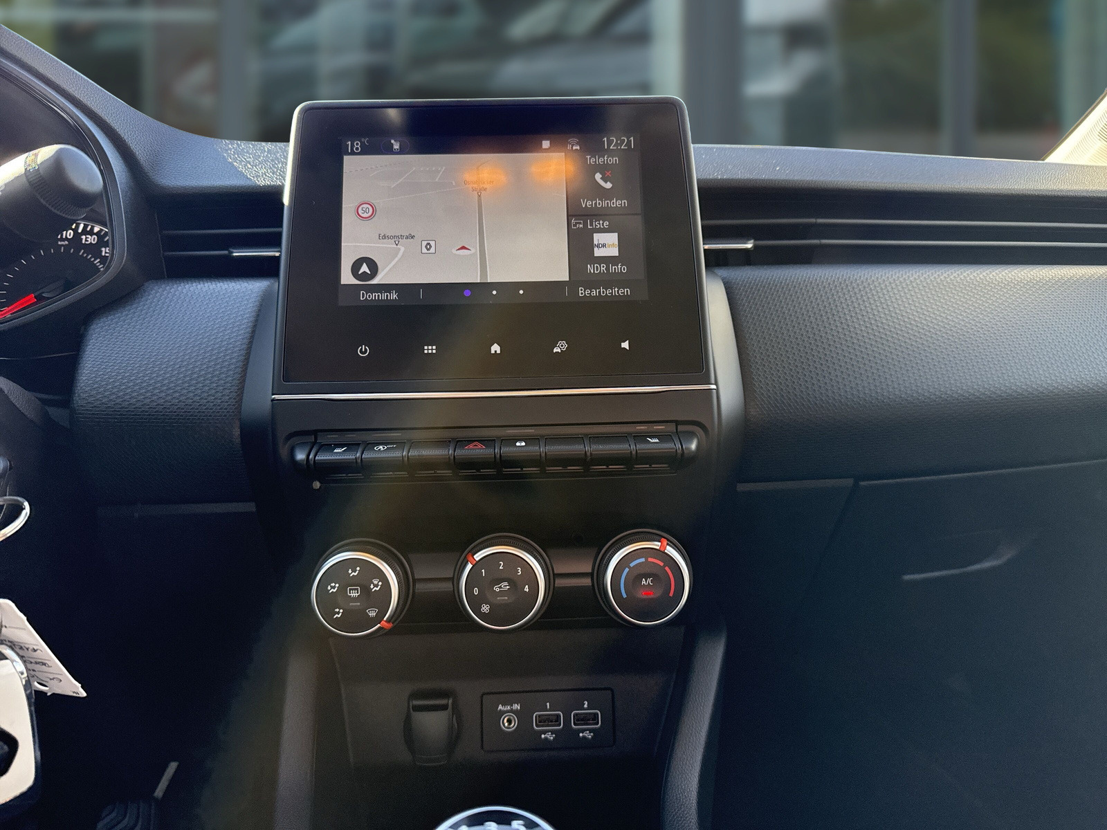 Renault Clio – Bild 18