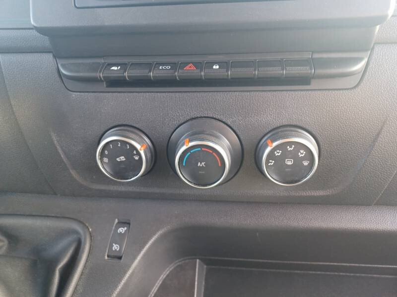 Renault Master III