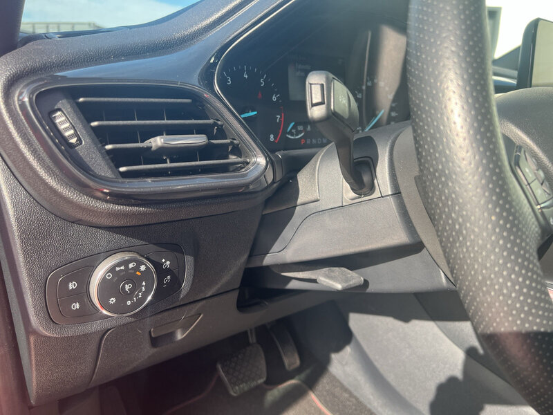 Fahrzeugabbildung Fiesta ST-Line Bild 13 von 17