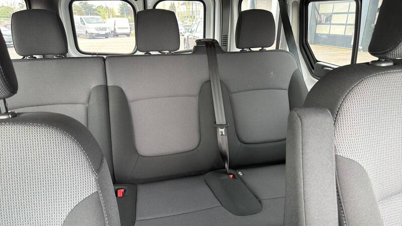 Renault Trafic Combi