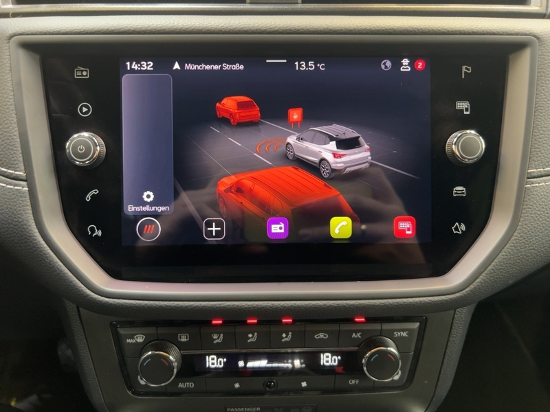 Seat Arona